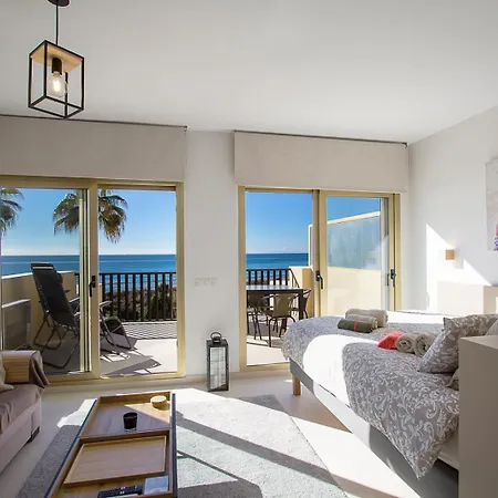 Apartament Front In Elviria *
