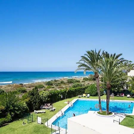 Апартаменты Front In Elviria Марбелья