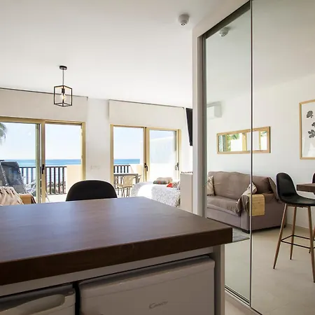 Appartement Front In Elviria Marbellac