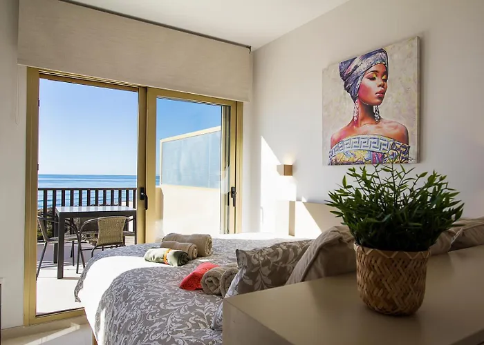 Front In Elviria Apartment Marbella