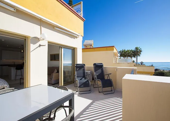 Front In Elviria Apartment *