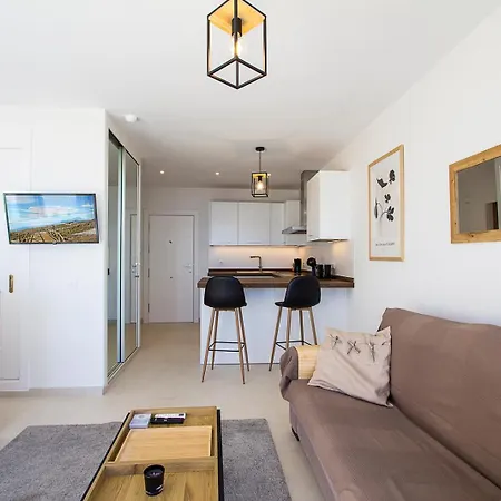 Front In Elviria * ماربيا